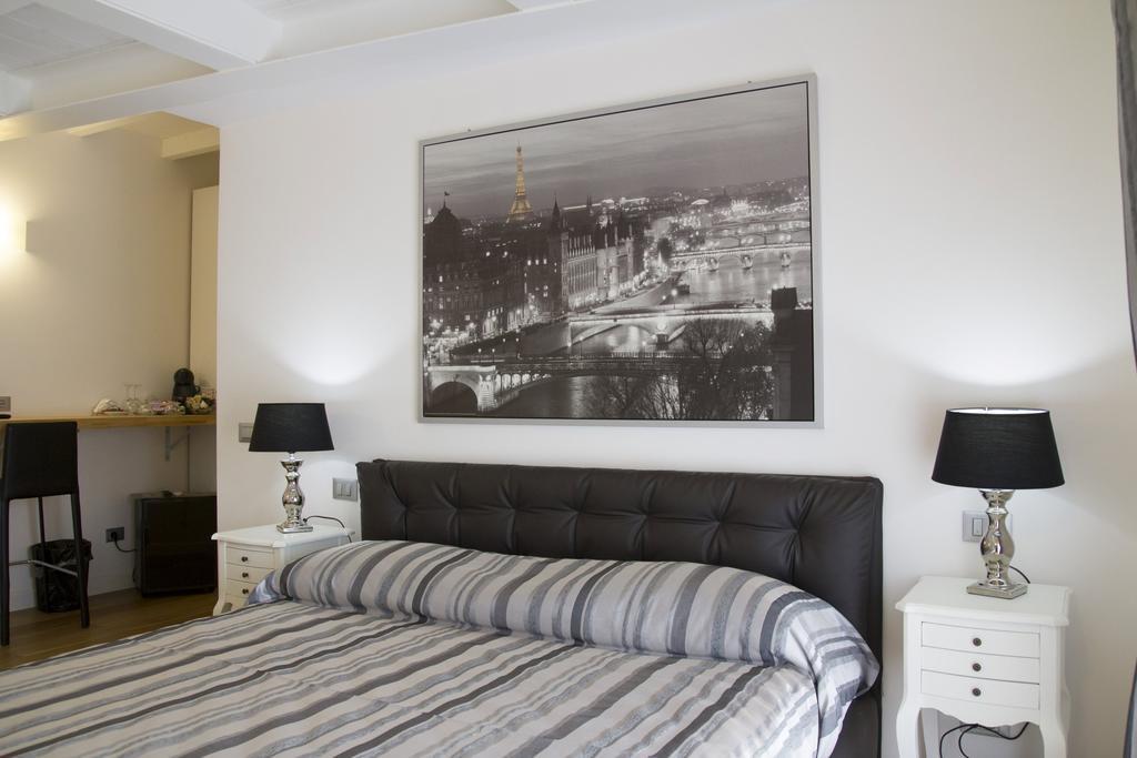 ボローニャ B＆B シェ モア ラーメ 57 Bed & Breakfast 部屋 写真
